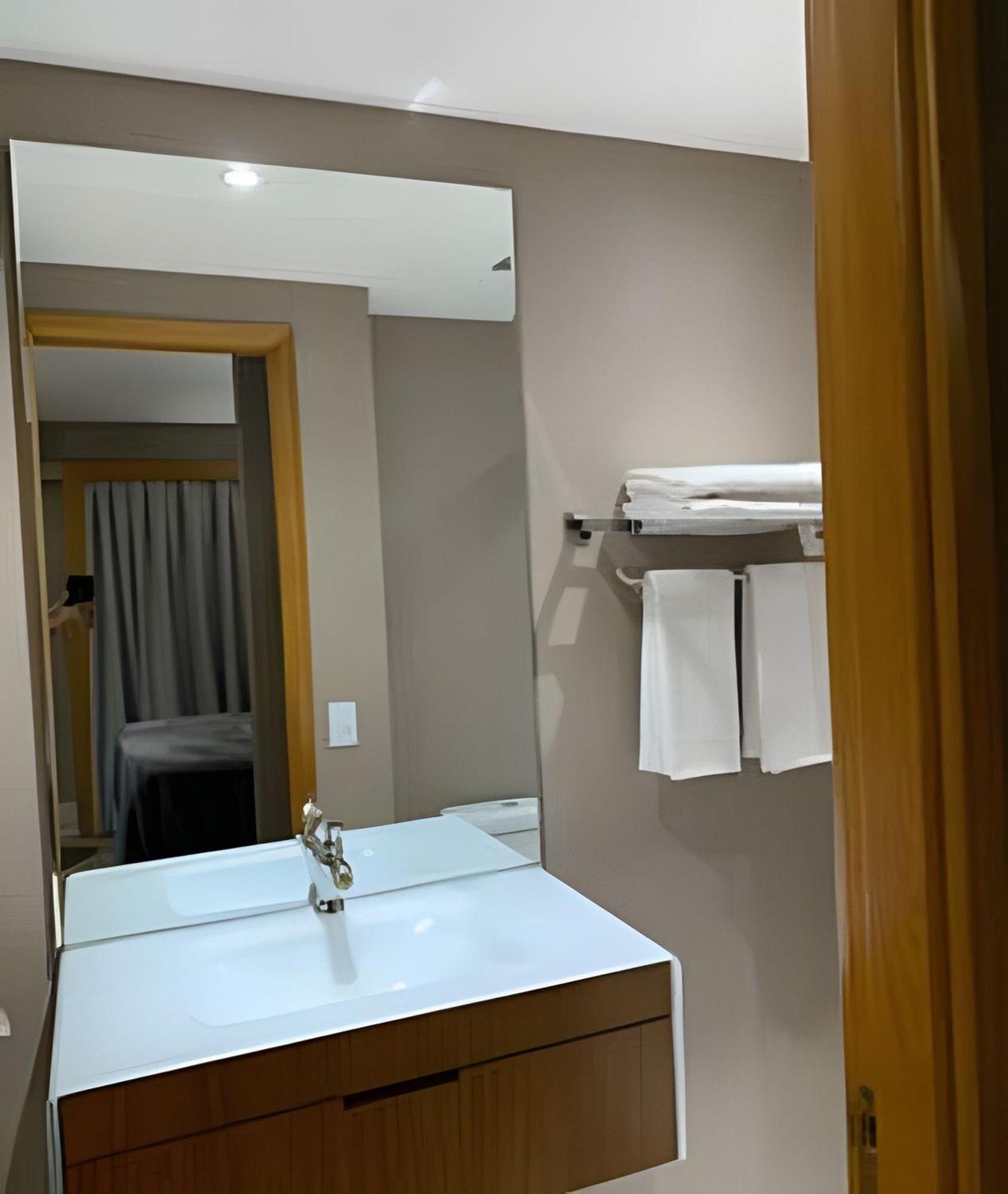 סאו פאולו Flat Particular Dentro Do Hotel Executive Transamerica Faria Lima! מראה חיצוני תמונה