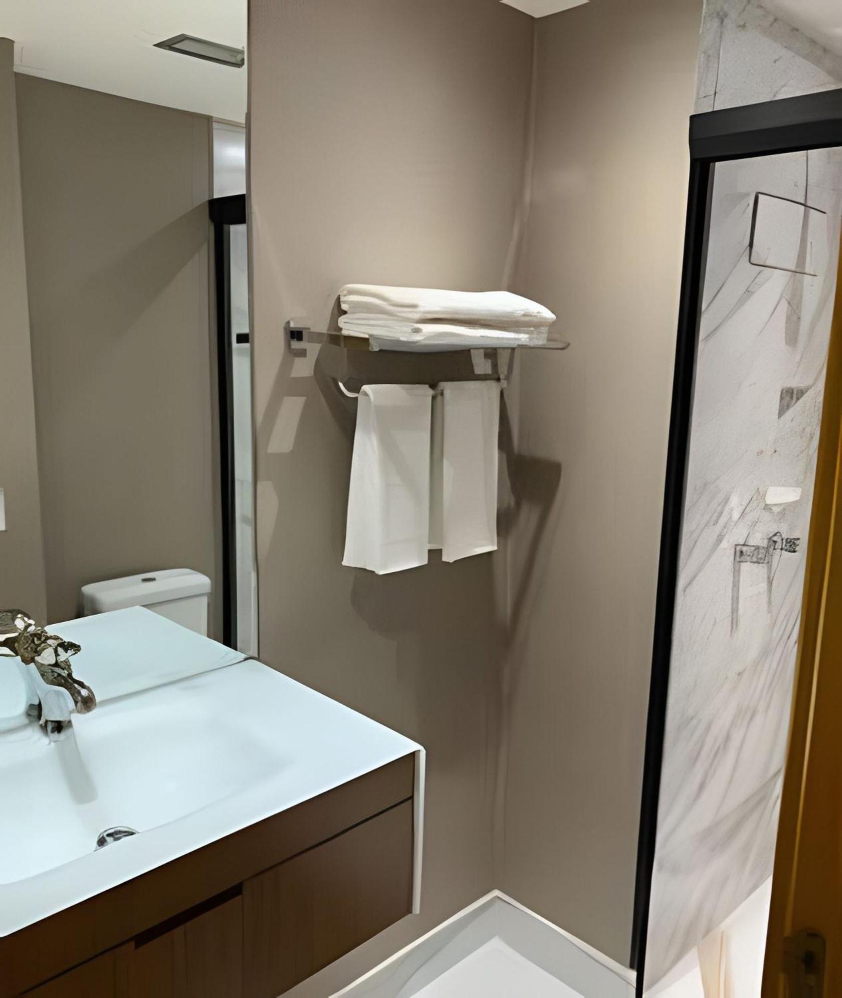 סאו פאולו Flat Particular Dentro Do Hotel Executive Transamerica Faria Lima! מראה חיצוני תמונה